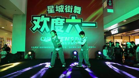 亚洲青年街舞视频,揭秘热门街舞视频背后的魅力