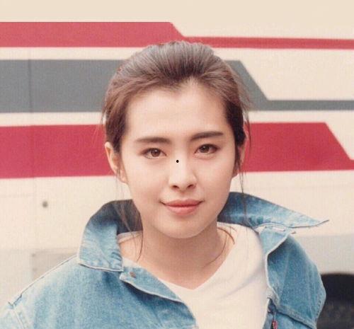 日韩看王祖贤视频网站,日韩网友心中的永恒女神，经典影视作品回顾